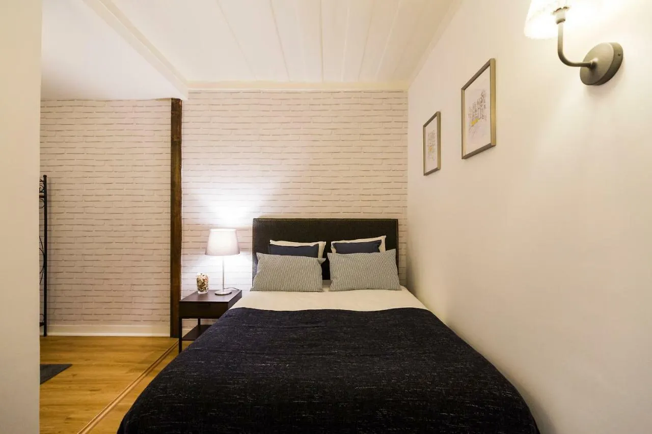 Ola Lisbon - Castelo Terrace I Apartment 0*,  Portugal