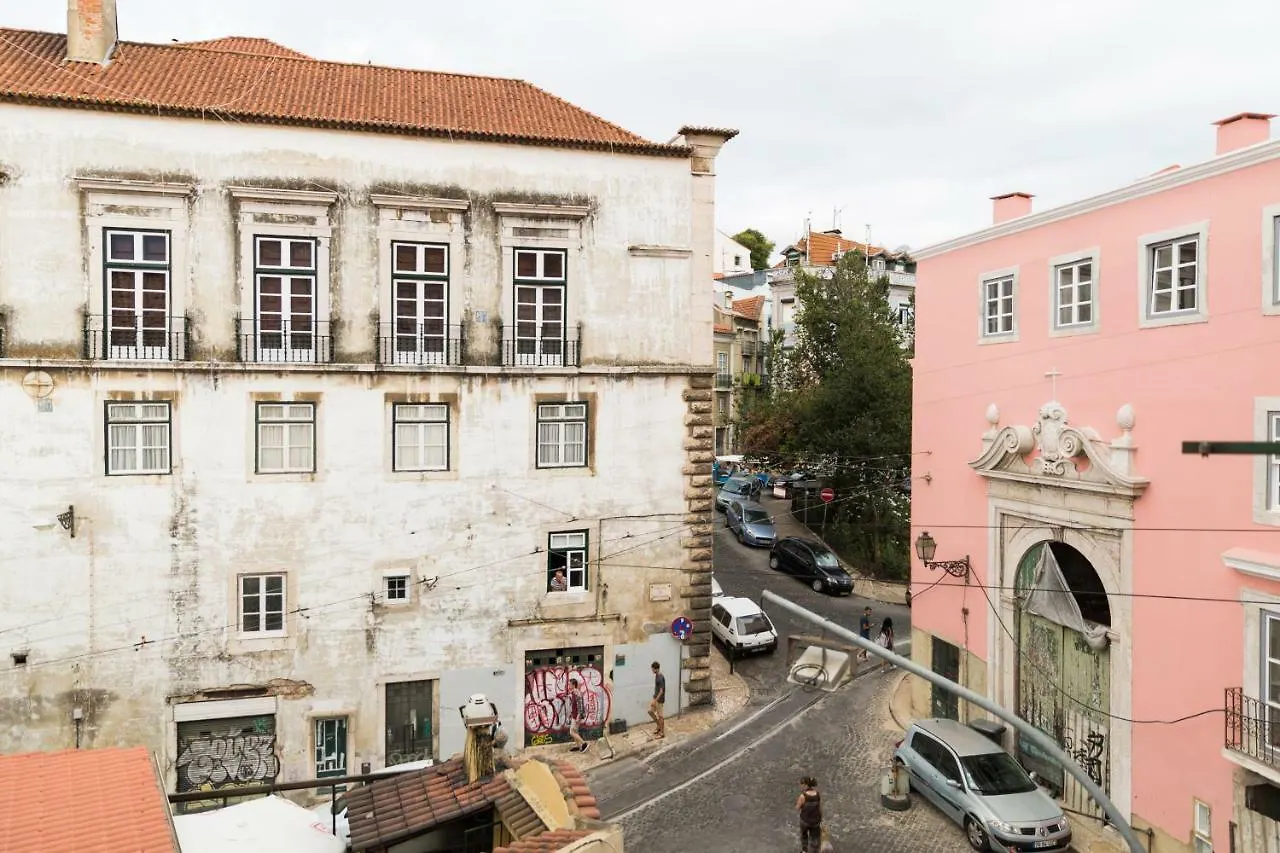 Ola Lisbon - Castelo Terrace I Apartment 0*,
